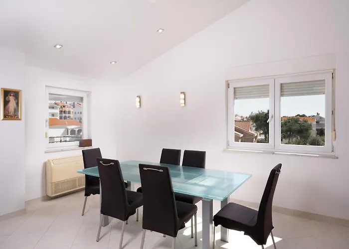 Solvita Apartman Zára